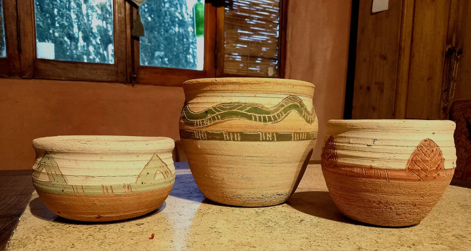 Macetas artesanales de cerámica de 1 lt